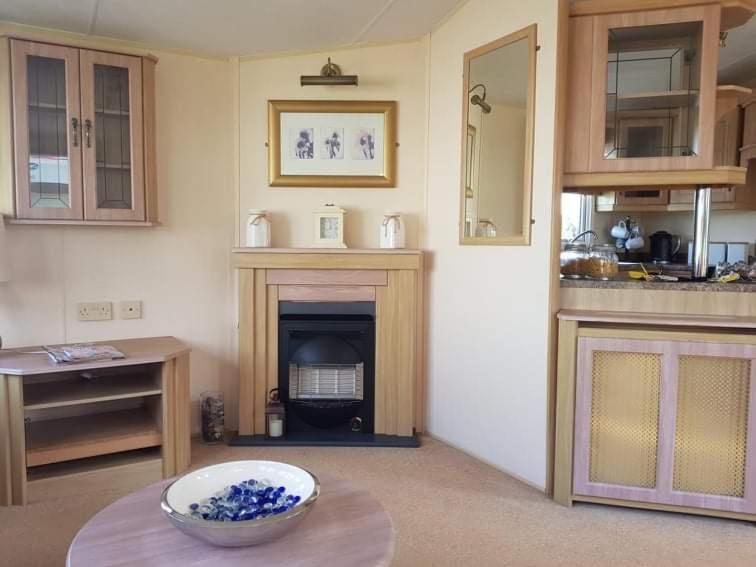 C8 Villa Aberystwyth Bagian luar foto