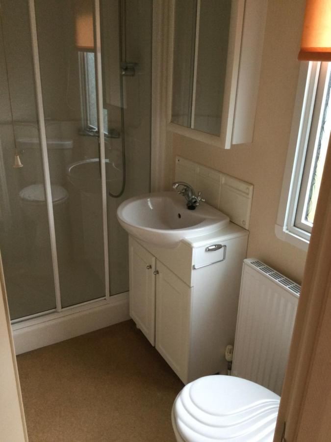 C8 Villa Aberystwyth Bagian luar foto